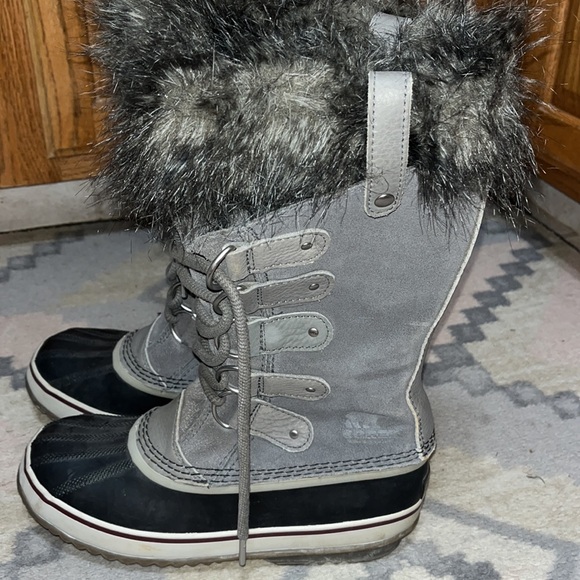 SOREL Women's Joan of Arctic Insulated Waterproof Winter Boots - Picture 4 of 11